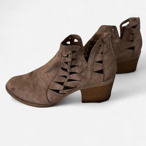 (Women's 9) Brown Faux Suede Booties